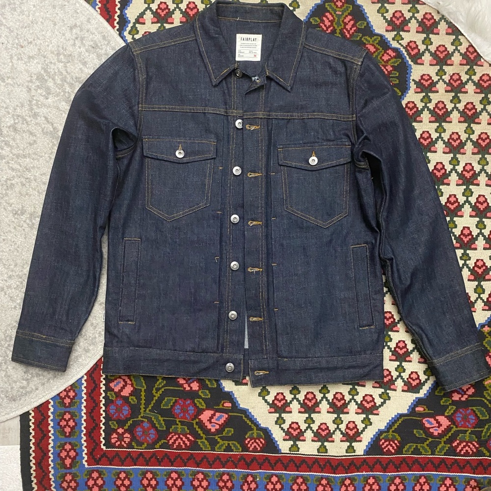 Blue Lightweight Trucker Jacket with Contrast Stitching